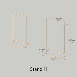 Puede incluir: Un perchero de madera de color claro etiquetado como Stand H, mostrado ensamblado y como componentes individuales con dimensiones de 640 mm de ancho, 400 mm de profundidad y 1600 mm de altura, con una base rectangular y un marco.