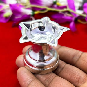 Handmade Sterling Silver Diya Lamp: Antique Indian Pooja Oil Lamp Elegant Ritual Décor