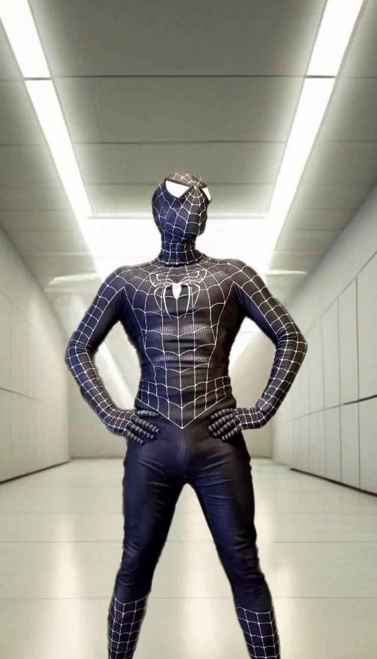 Bearbrick Spider Man Black & Gold Suit 400% & 100% Be@rbrick