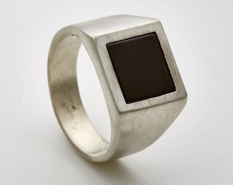 Black square Onyx-Signet Ring-Black Square-Men's Black Onyx Ring-Black Onyx Ring-Onyx Ring-Onyx Signet Ring-Men's Black Onyx Ring