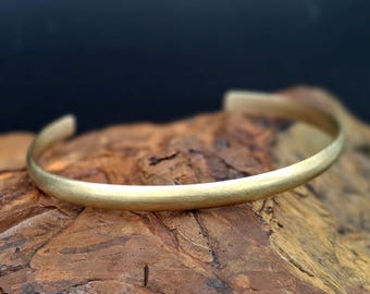 Half Round B-Brass Cuff-Bracelet-Gold tone Cuff- Men Cuff-Brass bracelet-Matte cuff bracelet-Womens Bangle bracelet-Brass bangle