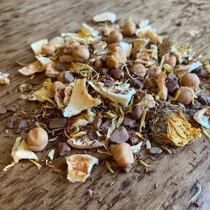 Caramel Apple Loose Leaf Tea- Rooibos Tea, Caramel Bits, Gourmet Tea, Tea Blends, decaffeinated, Tea Gifts, Herbal Tea, Holiday Tea, Apples