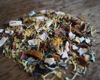 Tè bianco sfuso alla pesca e alla mela - Tè alla frutta, Tè bianco, Pesca, Tè gourmet, Miscele di tè, Contiene caffeina, Mela, Miscela di tè bianco, Frutta