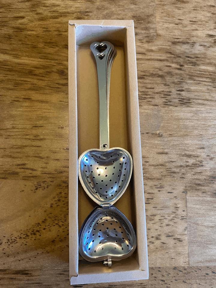 Heart Shaped Tea Infuser, Tea Strainer with Handle, Tea Steeper, Tea Infuser for Loose Leaf Tea