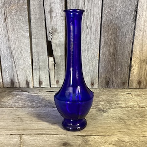 Colbalt Blue Glass Bud Vase 1940s to 1960s