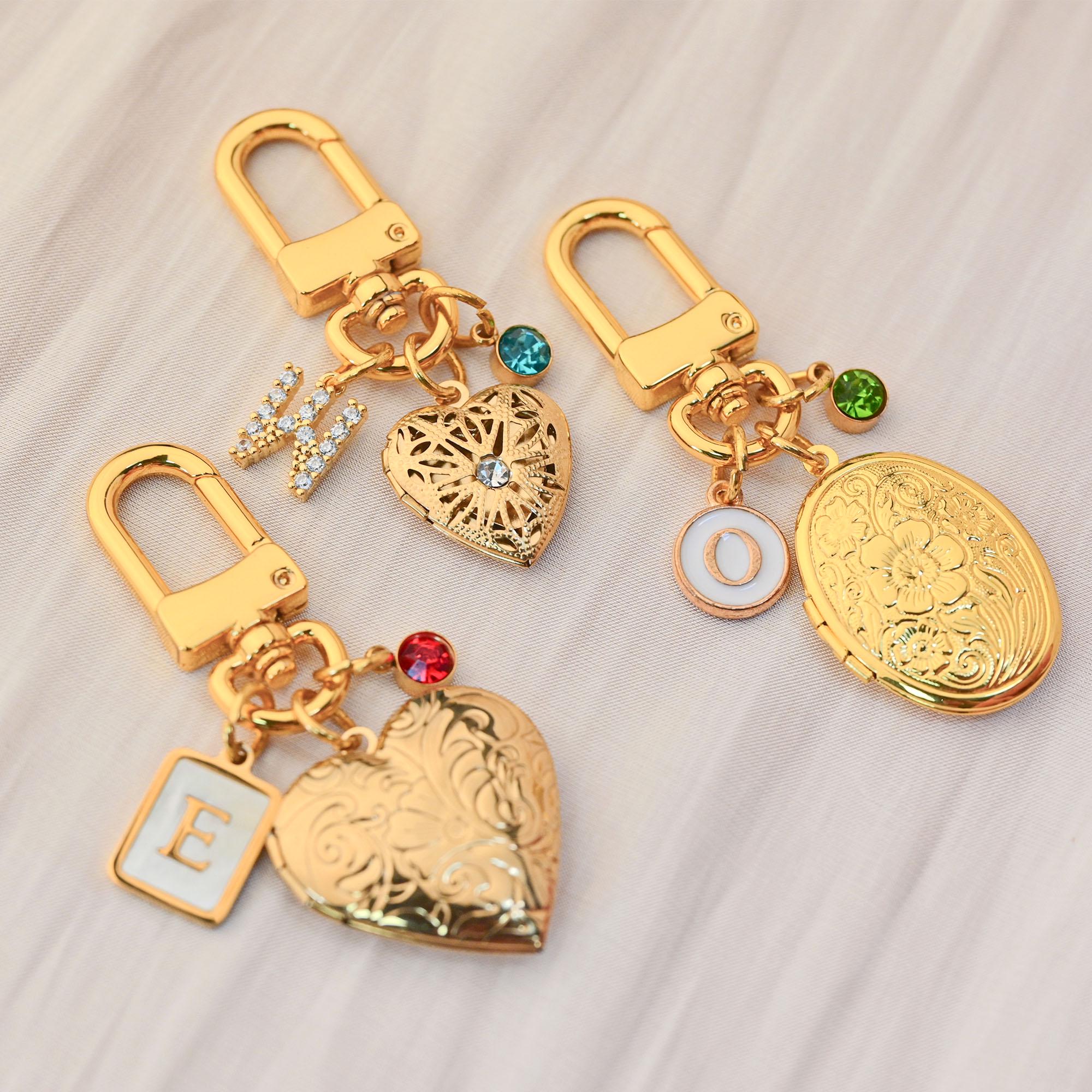 Personalized Heart Keychain With Initial Letter - Unicorn Design Bag Charm For Preppy Gifts - View #3