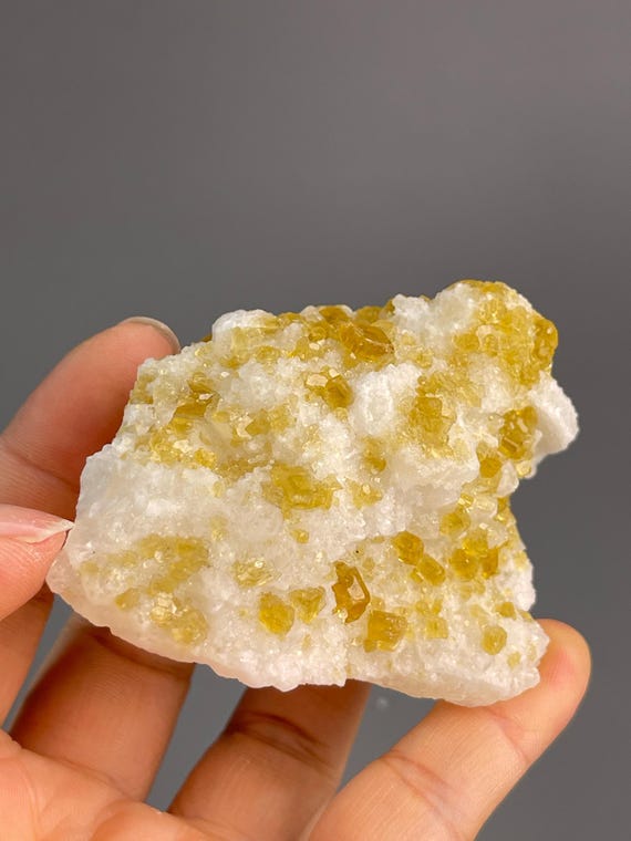 バライト（重晶石） クォーツ（水晶） 標本 — Shimmering 結晶 — 江西