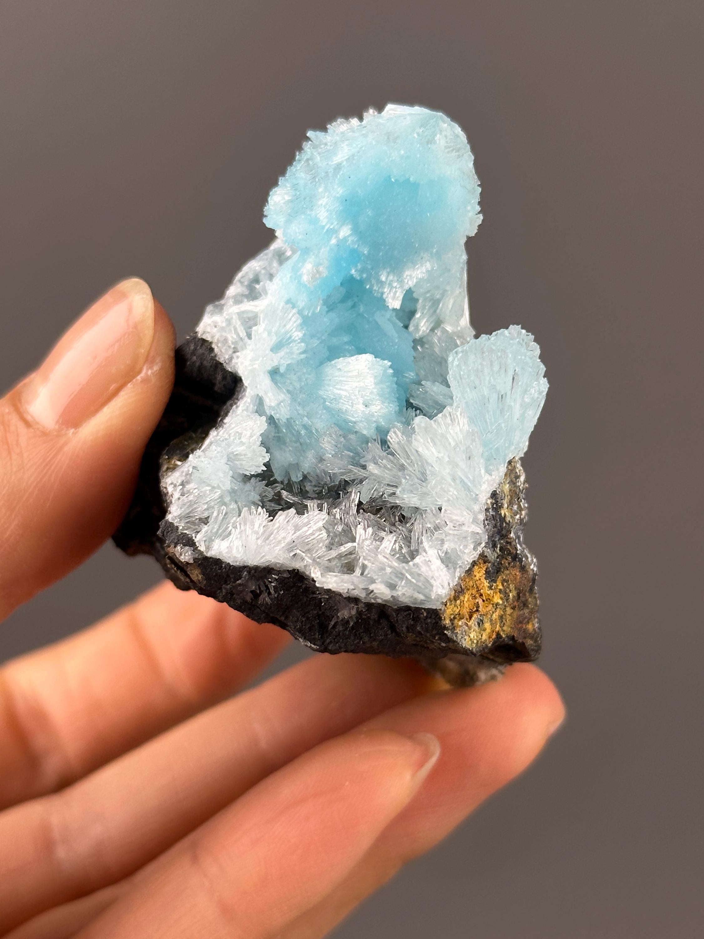 青 ヘミモルファイト（異極鉱） 結晶 クラスター — Rare 蛍光性 鉱物