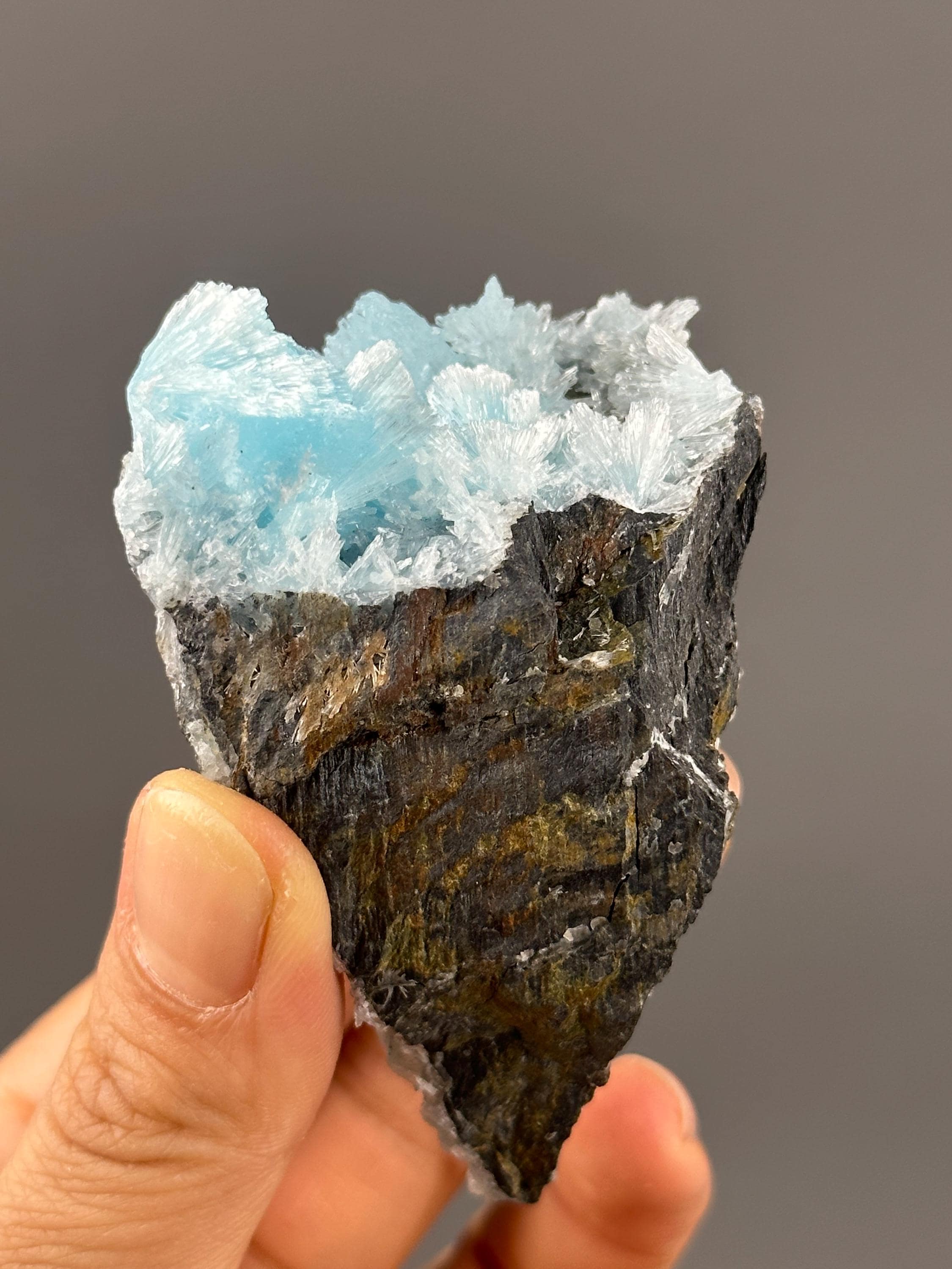青 ヘミモルファイト（異極鉱） 結晶 クラスター — Rare 蛍光性 鉱物