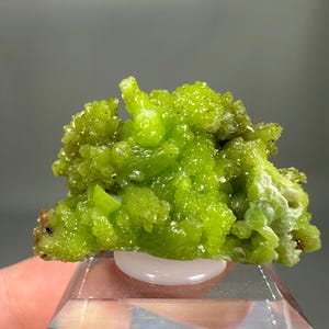 Acid-Lime Pyromorphite Cluster — Botryoidal Green Crystal Crust on Limonite, Guangxi, China, 9.9 cm