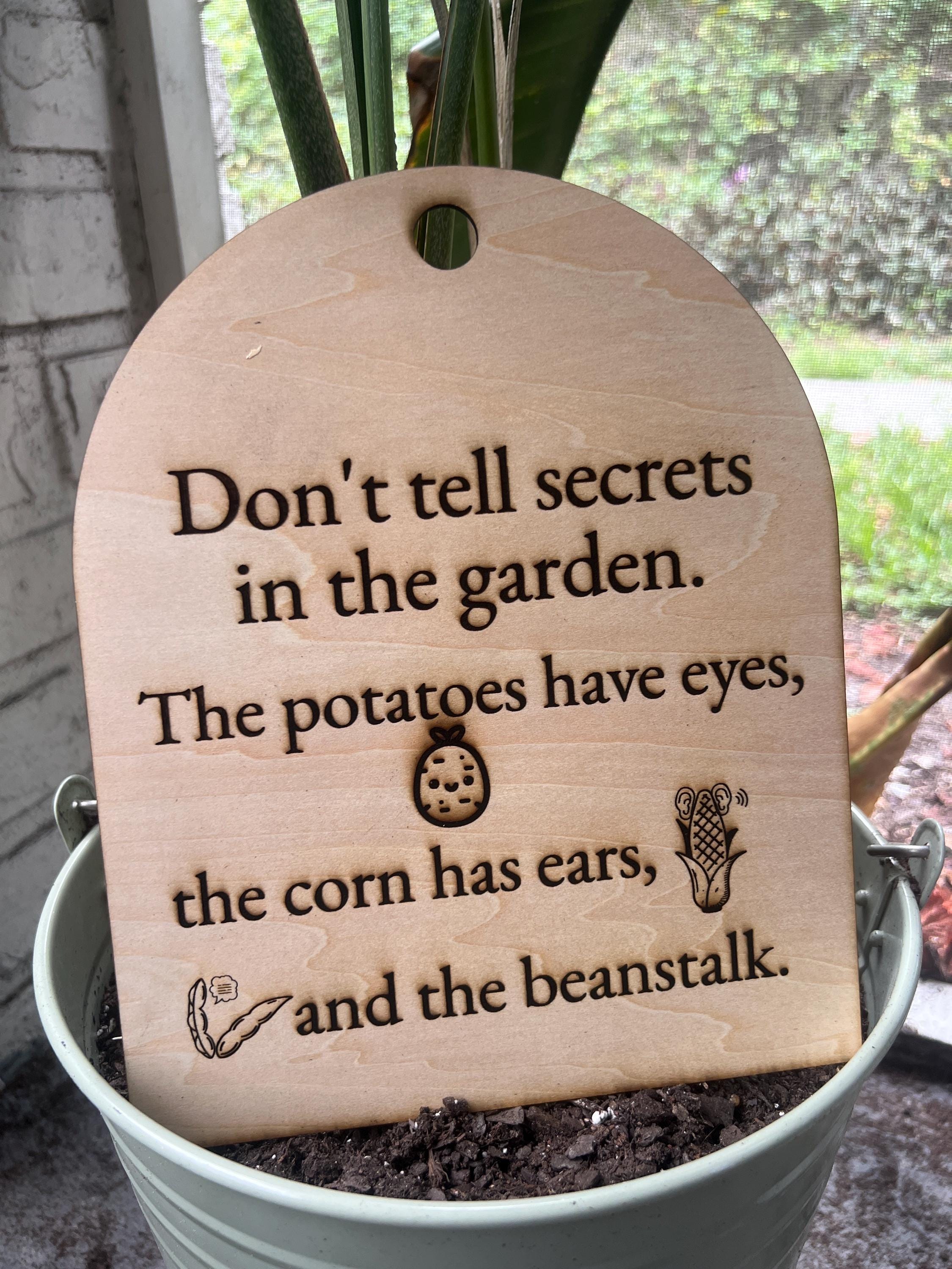 Rustic Potato Sign Funny Garden Sign - Potatoes Have Eyes, Rustic Wooden Decor (8.5x11 ...