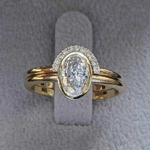 14K Yellow Gold Bridal Ring Set, 3.00 CT Oval Cut Lab Grown Diamond Engagement Ring Set, Bezel Set Solitaire Ring, Curved Wedding Band