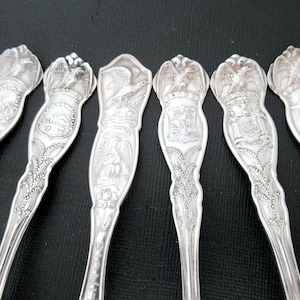 Vintage United States Souvenir Spoons, Silverplate Collection Minnesota, Ohio, Illinois, Iowa, New York, Texas State spoons