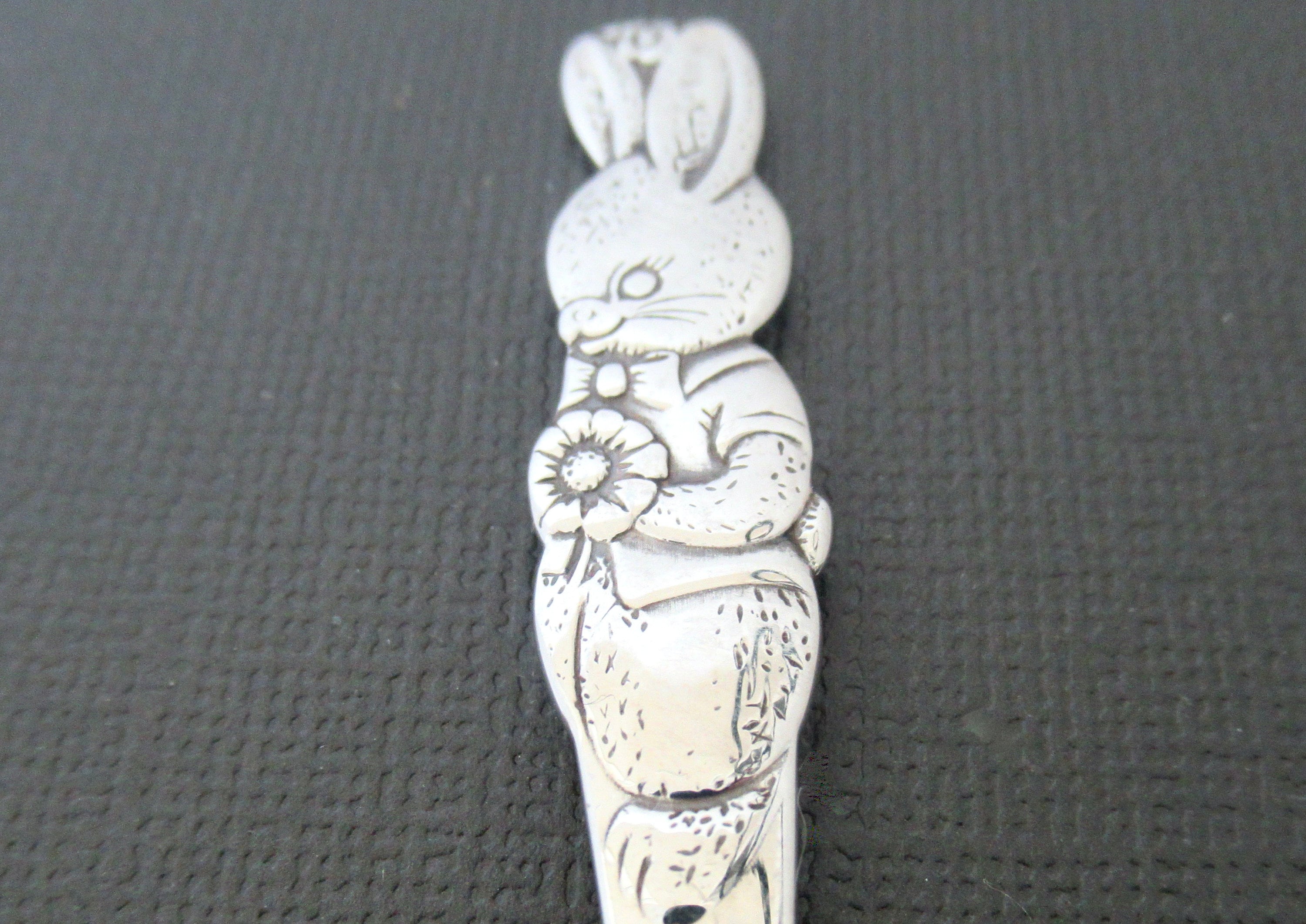 Oneida Peter Rabbit Stainless Baby Spoon