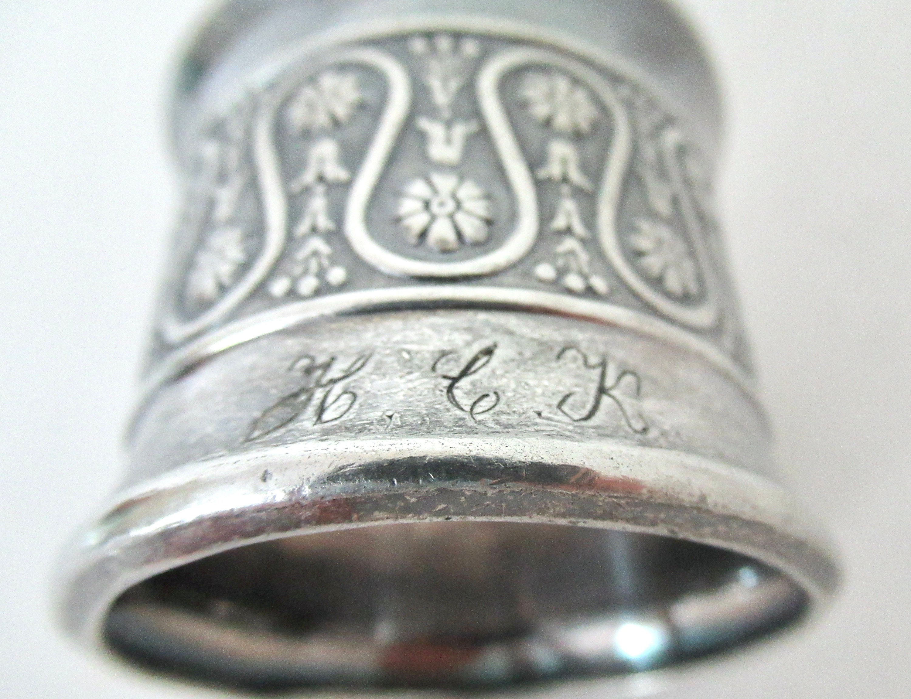 QTY 1 Natural Napkin Ring Holder, Wedding Napkin Ring, Unfinished