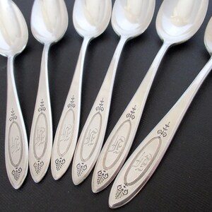 Antique F Monogrammed Teaspoons, Adam 1917 by Community Silverplate, Art Deco Flatware Vintage Silverware Set of 6 Spoons image 4