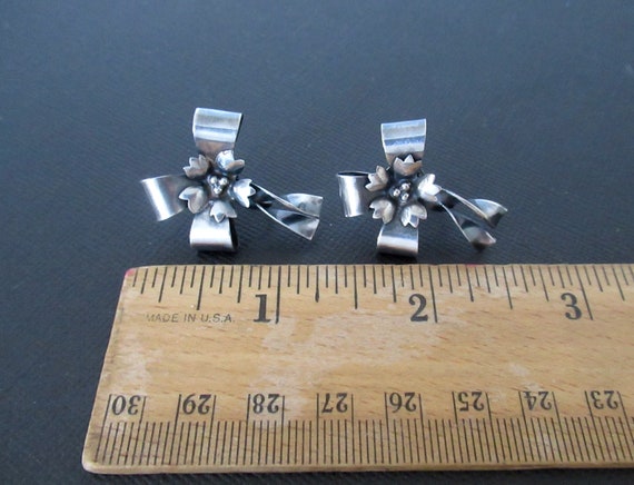 Antique Sterling Silver Bow Earrings, Art Deco Fl… - image 10