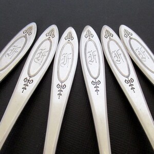 Antique F Monogrammed Teaspoons, Adam 1917 by Community Silverplate, Art Deco Flatware Vintage Silverware Set of 6 Spoons image 5