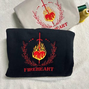 Fireheart You Do Not Yield Embroidered Sweatshirt, Aelin Galathynius Hoodie, Throne of Glass Crewneck, SJM Bookish Gift for Her
