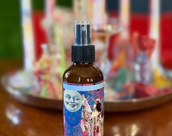 Witches Magick Vanille Moon Perfume Spiritual Mist Spray // Witchcraft // Pagan // New Age