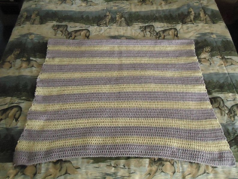 Aran and Lilac Hand Crocheted Stripes Afghan, Blanket, Throw Home Decor afbeelding 9