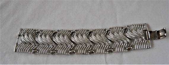 Vintage Coro Silver Chevron Bracelet Coro 1950s P… - image 2