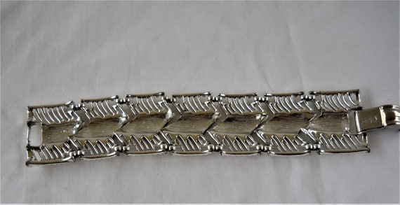 Vintage Coro Silver Chevron Bracelet Coro 1950s P… - image 4