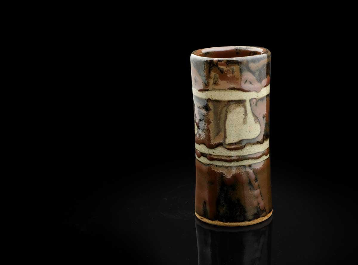 濱田晋作 鐵絵 花瓶 濱田晋作 (濱田晋作)、日本人、(1929-2023) - 鉄釉の花瓶 (花生