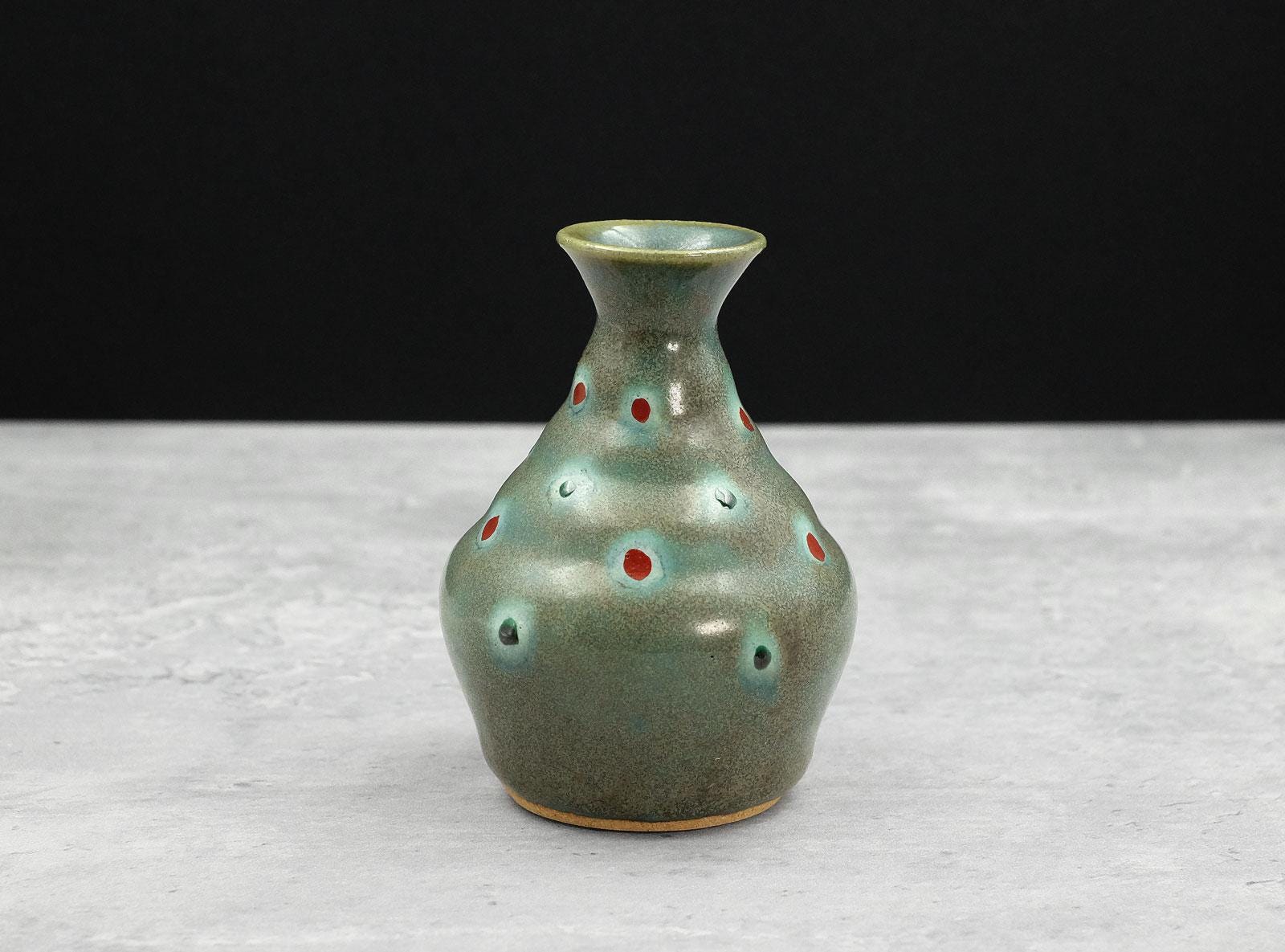 青磁象嵌　碗　箱付 Artworks | TSUNAGU