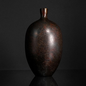 A Takaoka Bronze Bud Vase (高岡銅器 一輪挿し) by Kasai Taizo