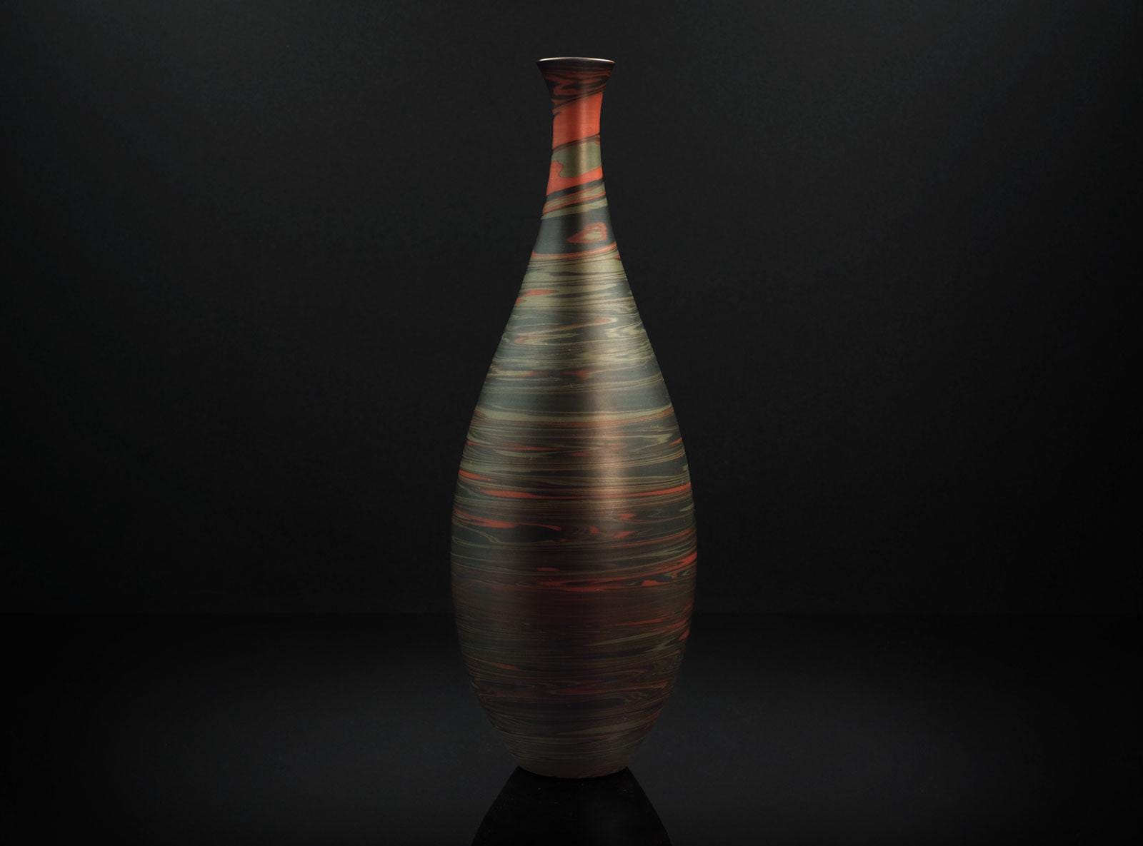 ◆【小西洋平】作 窯変花入 常滑焼 花器 花瓶 花生 茶道具 日本工芸会正会員◆ 常滑焼 小西与平作 飾花瓶 – 泥心彩エレガンス - Etsy 日本