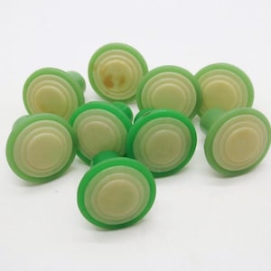 Vintage Melamine Plastic Drawer Knobs, Set of Nine, Vintage Hardware, MCM Design, 1960&#39;s Set of Green and White, Classic Vintage Knobs.