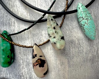 Natural Stone Choker Necklace