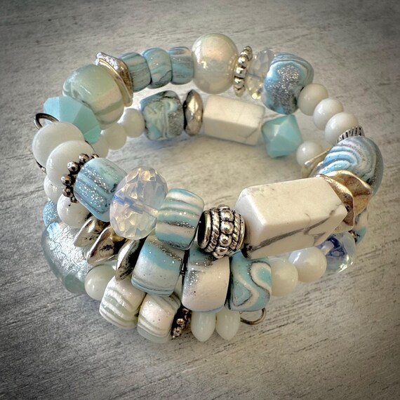 Spring “Wrap It” Bangle (Blue)--just wrap it to wear it!
