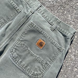 2000s Carhartt Carpenter Pants. Size 31/26