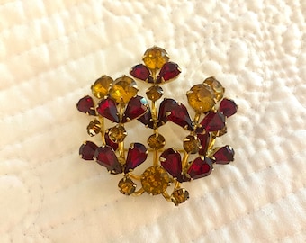 Vintage Weiss Co Marked Red and Gold Rhinestone Brooch Pin, 1947-50