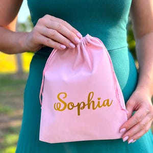 Personalized Velvet Drawstring Bag - Custom Text Mini Pouch for Jewelry, Wedding Favors & Gift Bags