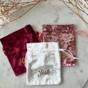 Personalized Velvet Jewelry Pouch Custom Name Gift Bag  Drawstring Bag With Logo Or Name Necklace Pouches For Packaging Rings Bracelets