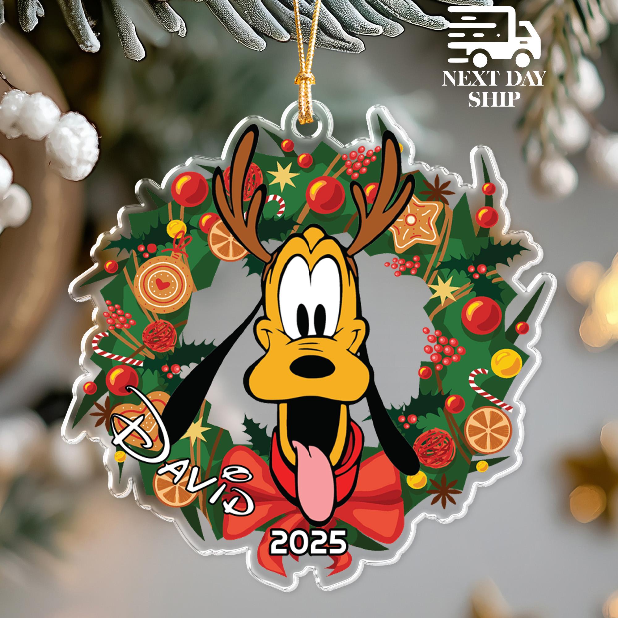 Pluto Disney Christmas Wreath Ornament, Daughter Son Gift, Custom Name Decoration, Christmas New Year Keepsake for Kid