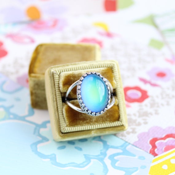 Silver Oval Mood Ring Mood Jewelry Silver Color Changing Mood Stone Boho Style Ring Real Mood Ring With Mood Chart Etsy
