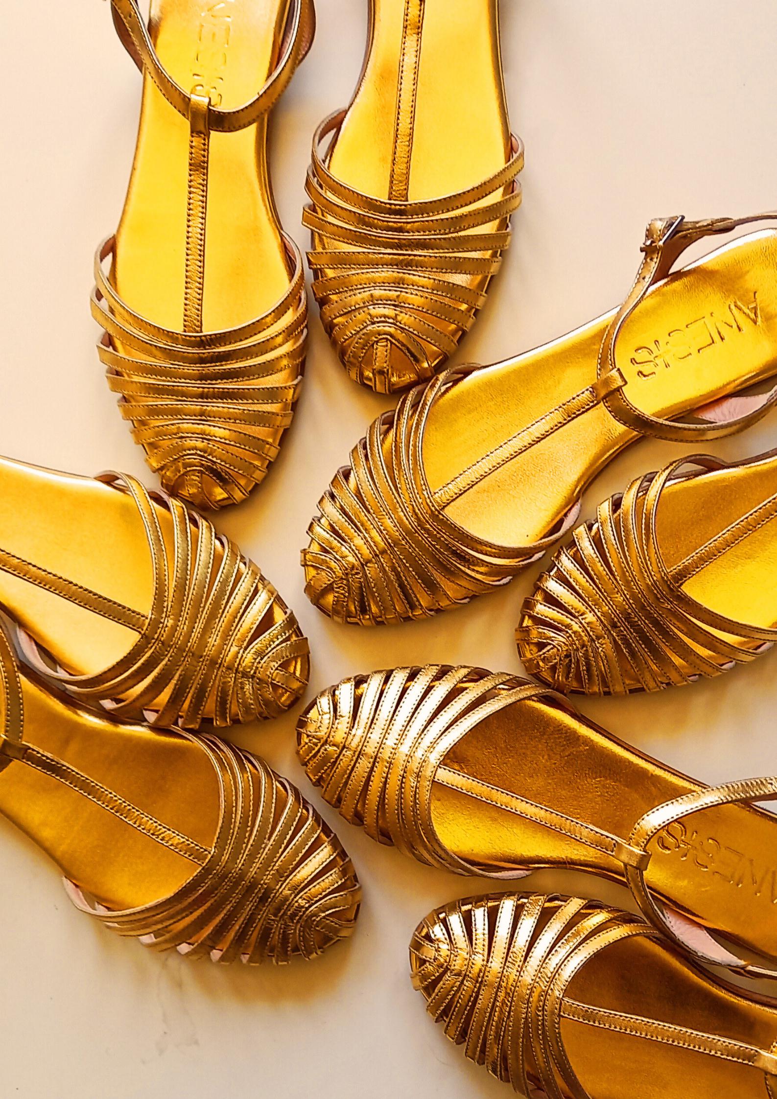 Women’s Flat Sandals Leather Strappy Summer Shoes
