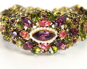 Bracciale Clamper vintage anni '50 Hollycraft non firmato con strass viola verde rosa