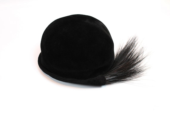 Vintage Feathered Hat By Lucila Mendez New York Excellent Condition il_fullxfull.6094727078_lsv7.jpg main image 2
