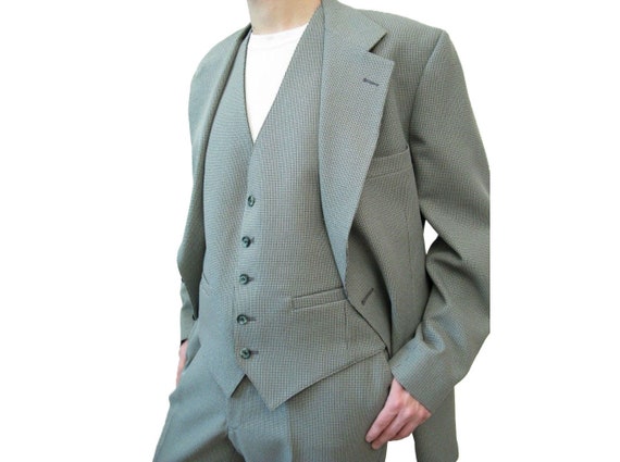 Vintage 3 Piece Suit 41L 37x32 70s Blazer Vest Pa… - image 1