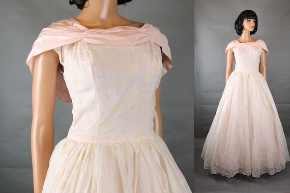 50s Wedding Gown XS S Long White Chiffon Pink Taf… - image 1