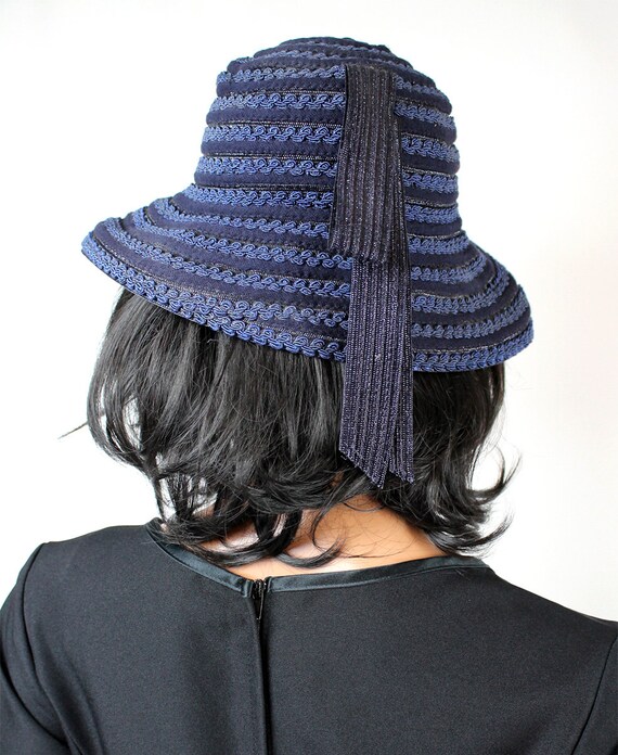 40s Cloche Hat 7 1/8 M Vintage Navy Blue Straw Ra… - image 3