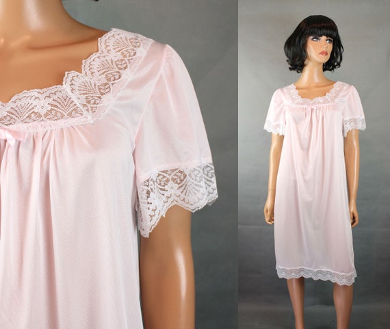 Shortie Nightgown Sz S Vintage Spotlight Pale Pin… - image 1