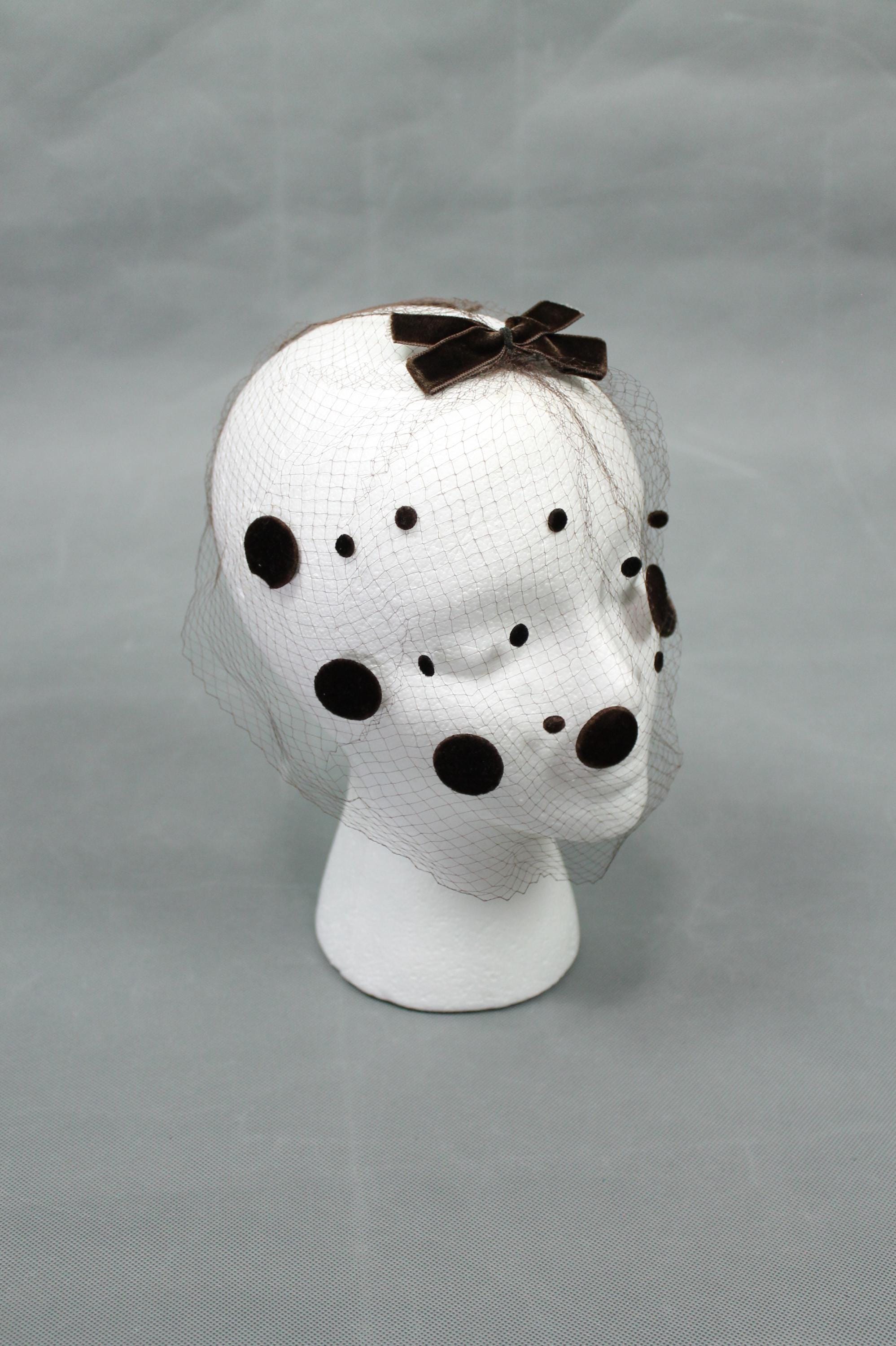 Vintage 1950s velvet bow polkadot  hair nets- Gold & Black – set of three Amazon.com : Hicarer Halloween Black Polka Dot Bow Headband  main image 2