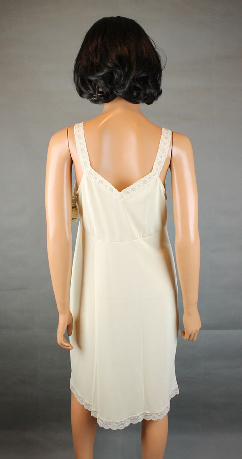 Shadowline Full Slip 34 Vintage Nylon Off White Cream Ivory Lace NOS NWT Sz S Free Us Shipping