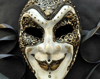 Bianco Jolly Mask, Joker Style Full Masquerade Mask, Men's Masquerade Mask,  Men's Costume, black and white Joker mask,  Italian jester Mask